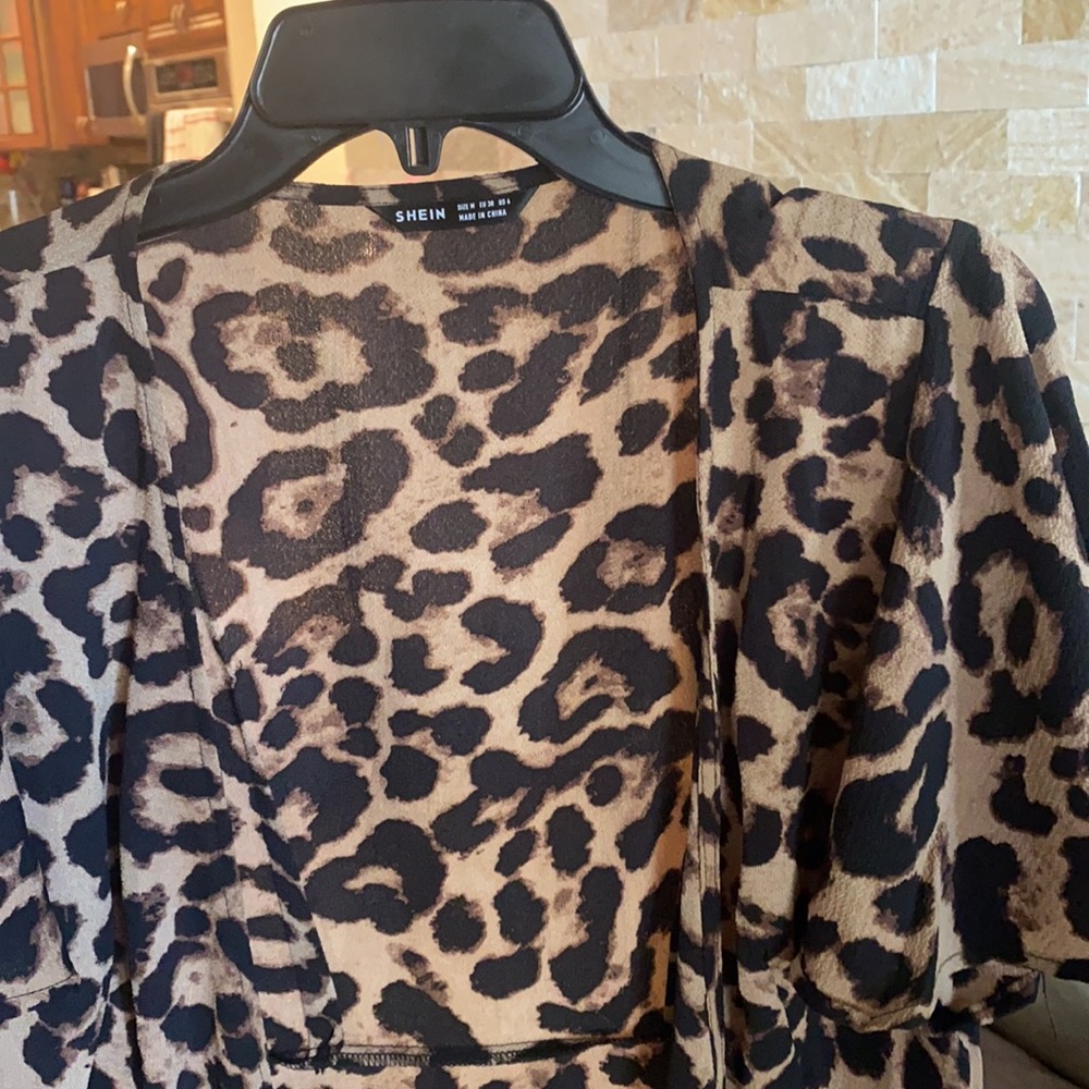 Cheetah print women’s medium sun coverup dress - Picture 5 of 6